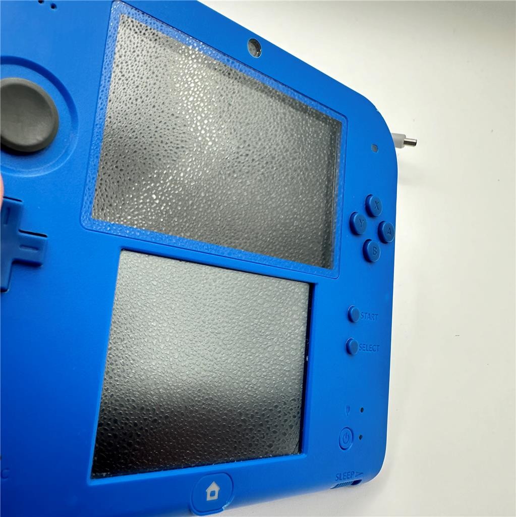 Nintendo 2DS Electric Blue with AC Adapter Ractory Reset Good Screens