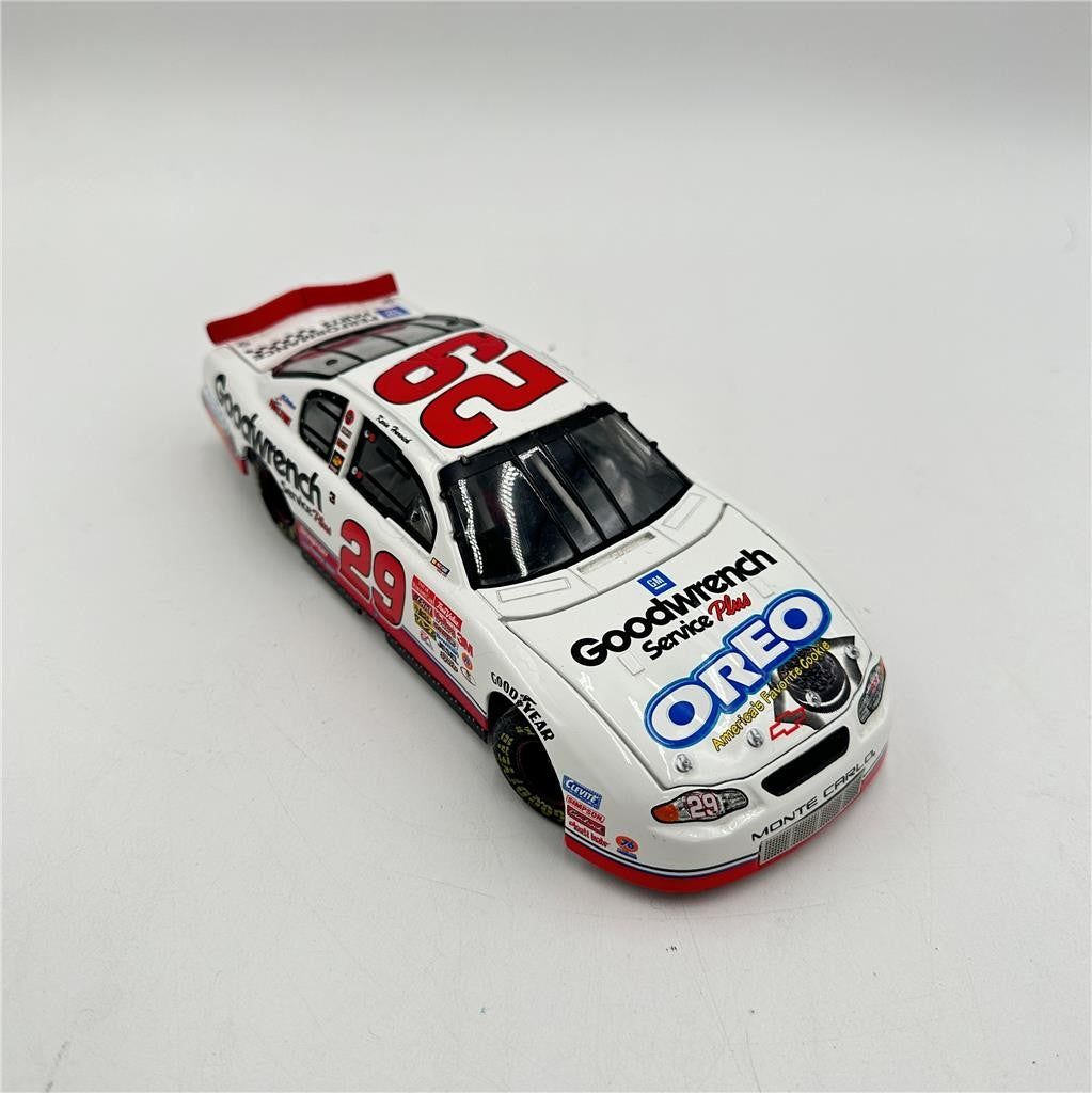 2001 Kevin Harvick #29 GM Good Wrench/Oreo Nascar Die Cast