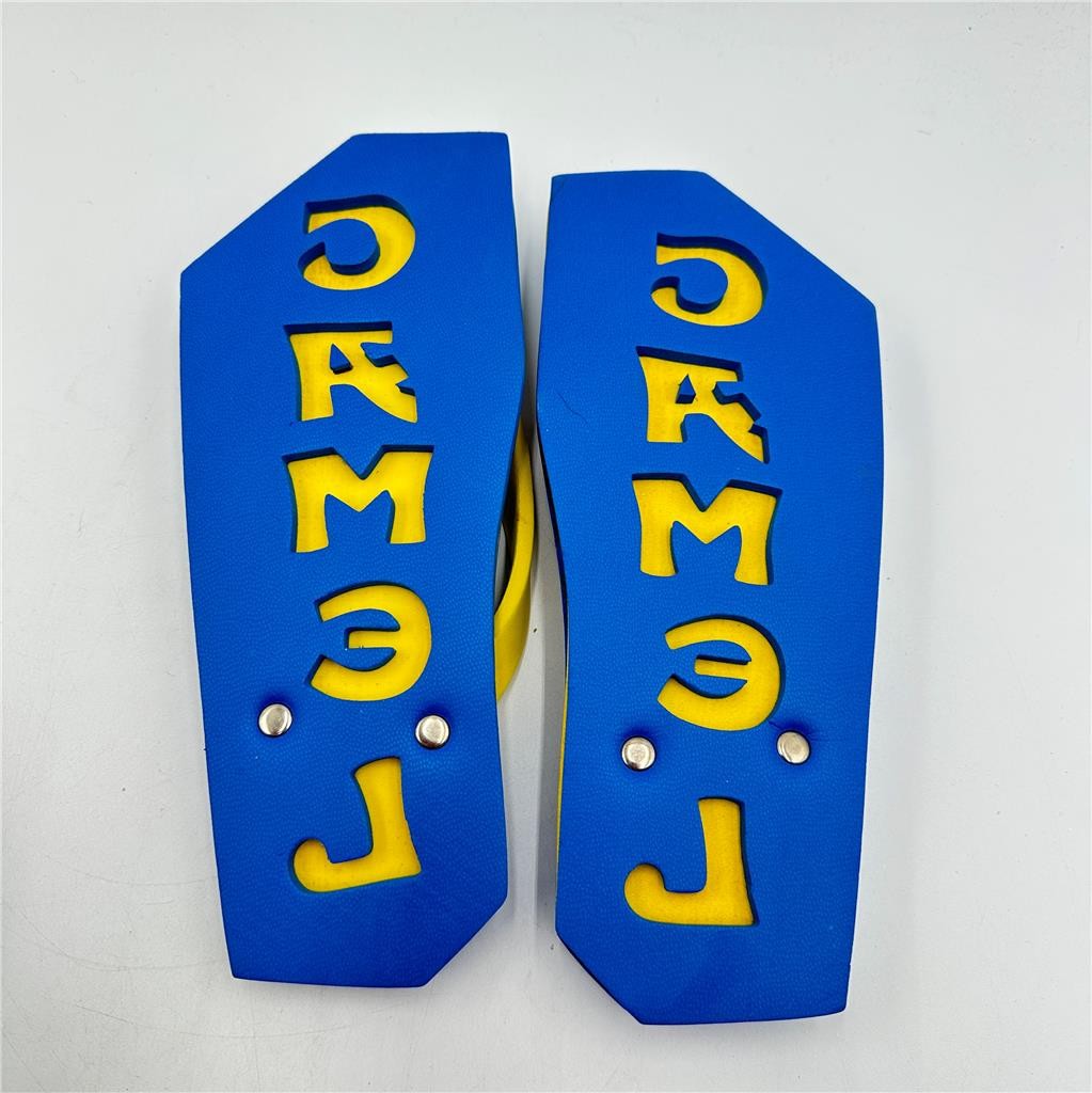 1992 Camel Club Foam Flip Flops  11" X 4.5" Sandals Vintage