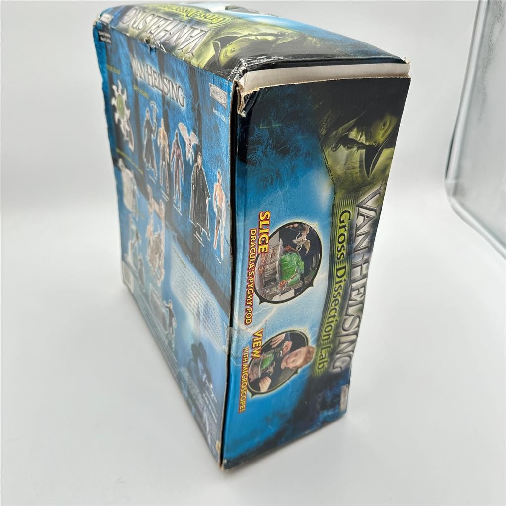 Vintage 2004 Jakks Pacific Van Helsing Gross Dissection Lab, New Open Box!