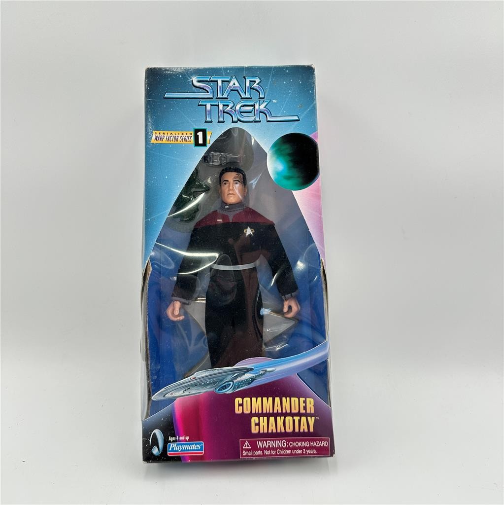 VINTAGE Star Trek Commander Chakotay 9" Action Figure 1997 Playmates