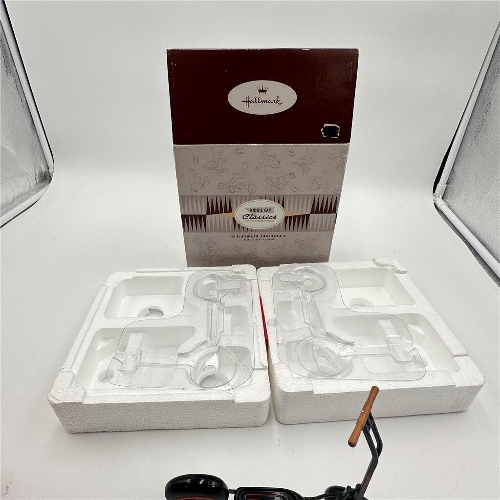 Hallmark 1997 Kiddie Car Classics 1939 Garton Batwing Cruiser