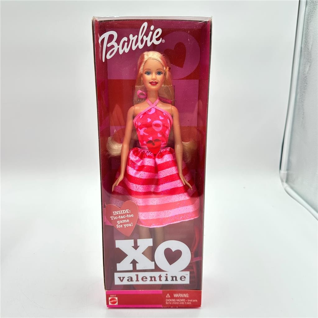 2002 Mattel Barbie XO Valentine with Tic Tac Toe Game for You #55517 Pink. NEW.
