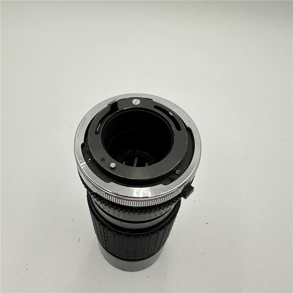 Sigma High-Speed Zoom Multi-Coated Lens Zoom 1:4.5 f=100~200mm