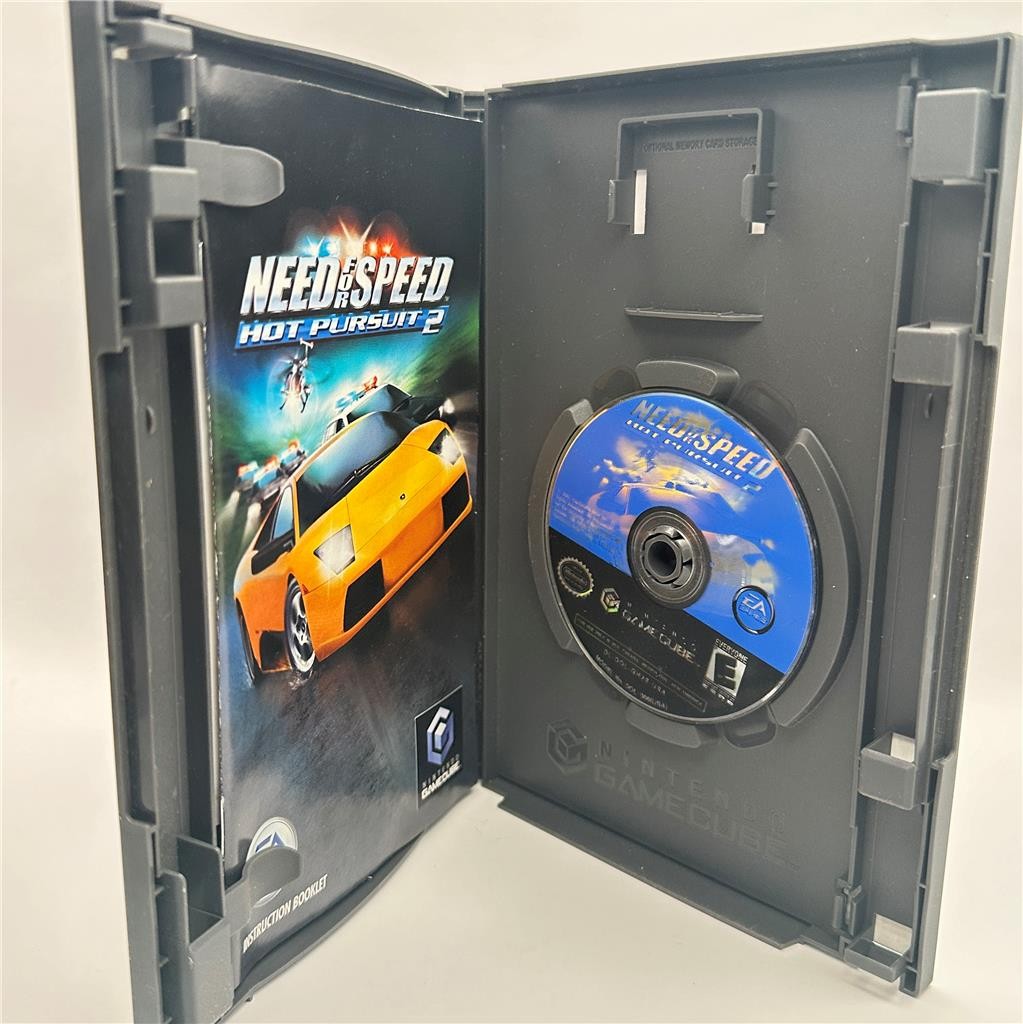 Need for Speed: Hot Pursuit 2 (Nintendo GameCube, 2002)