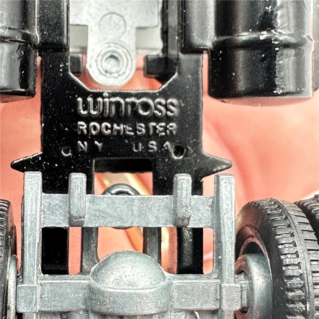 Winross ServiStar Hardware Trucking Tractor Trailer Semi Truck DieCast