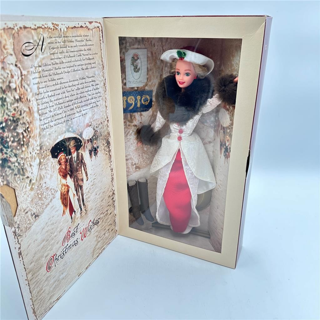 1995 HOLIDAY MEMORIES BARBIE Doll Hallmark Special Edition 1995 Mattel 14106 NEW