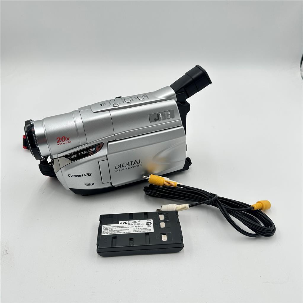 JVC Compact VHS Camcorder VHSC Model GR-AXM17U Not Tested