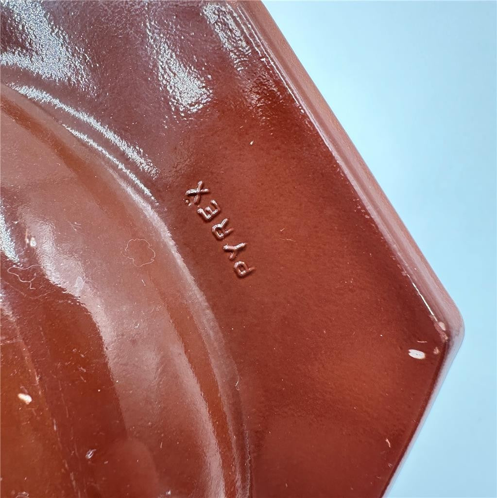 Pyrex Vintage Brown #945C Lid & #063 1 Quart Bottom Oval Divided Casserole Dish
