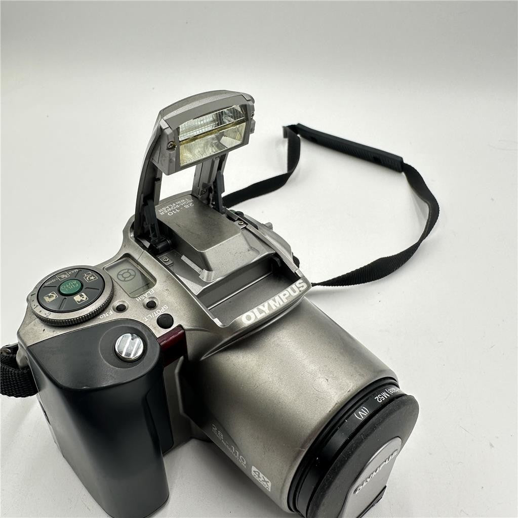 Olympus IS-300 28-110mm Zoom Lens Untested