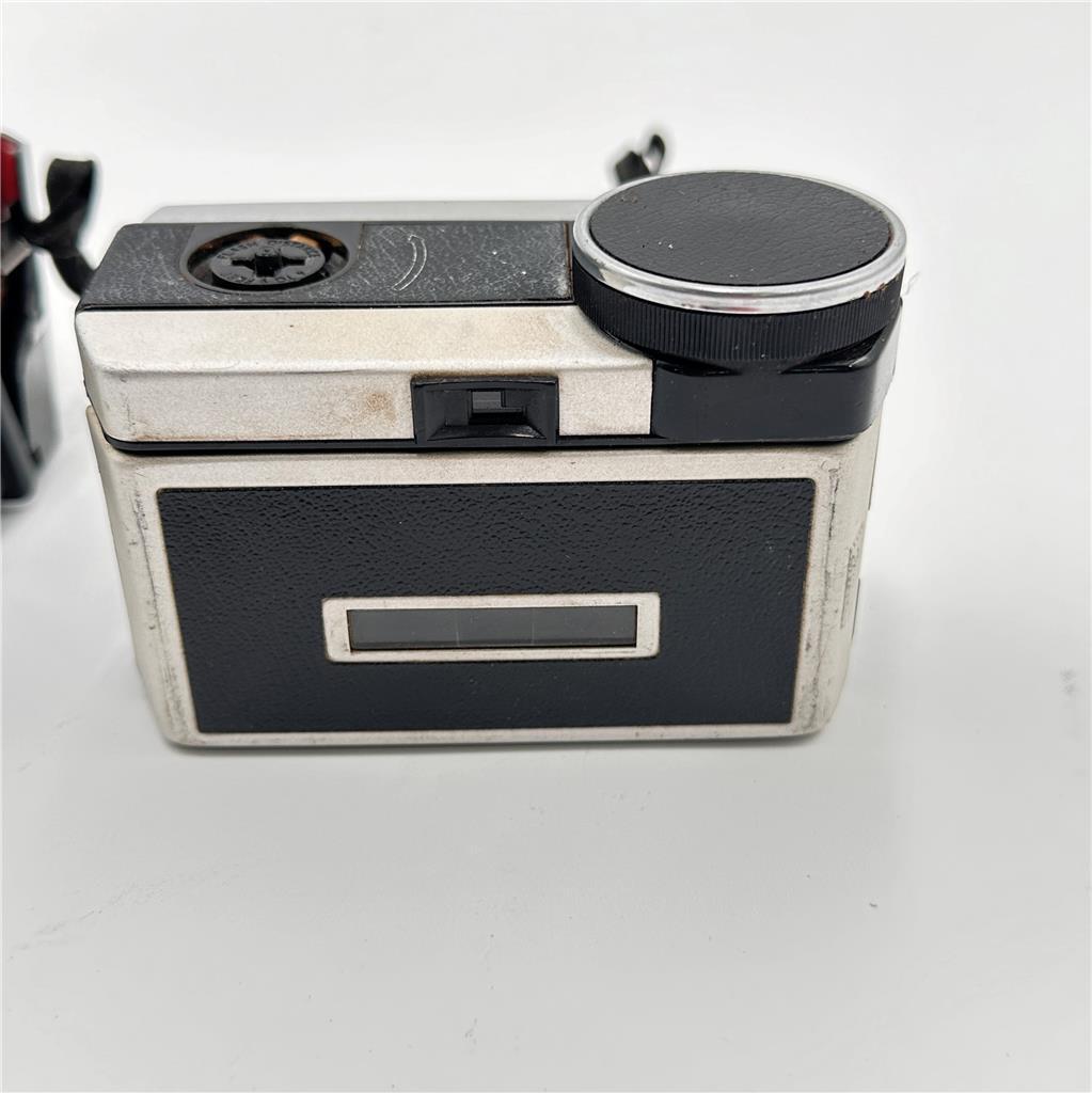 Kodak Instamatic 404 Camera - Vintage Untested With Case