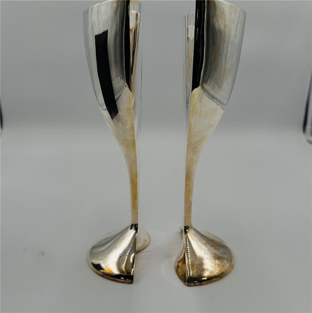 Set 2 Wedding Glasses Bride Groom Silver Heart Connects Goblet Champagne Flute