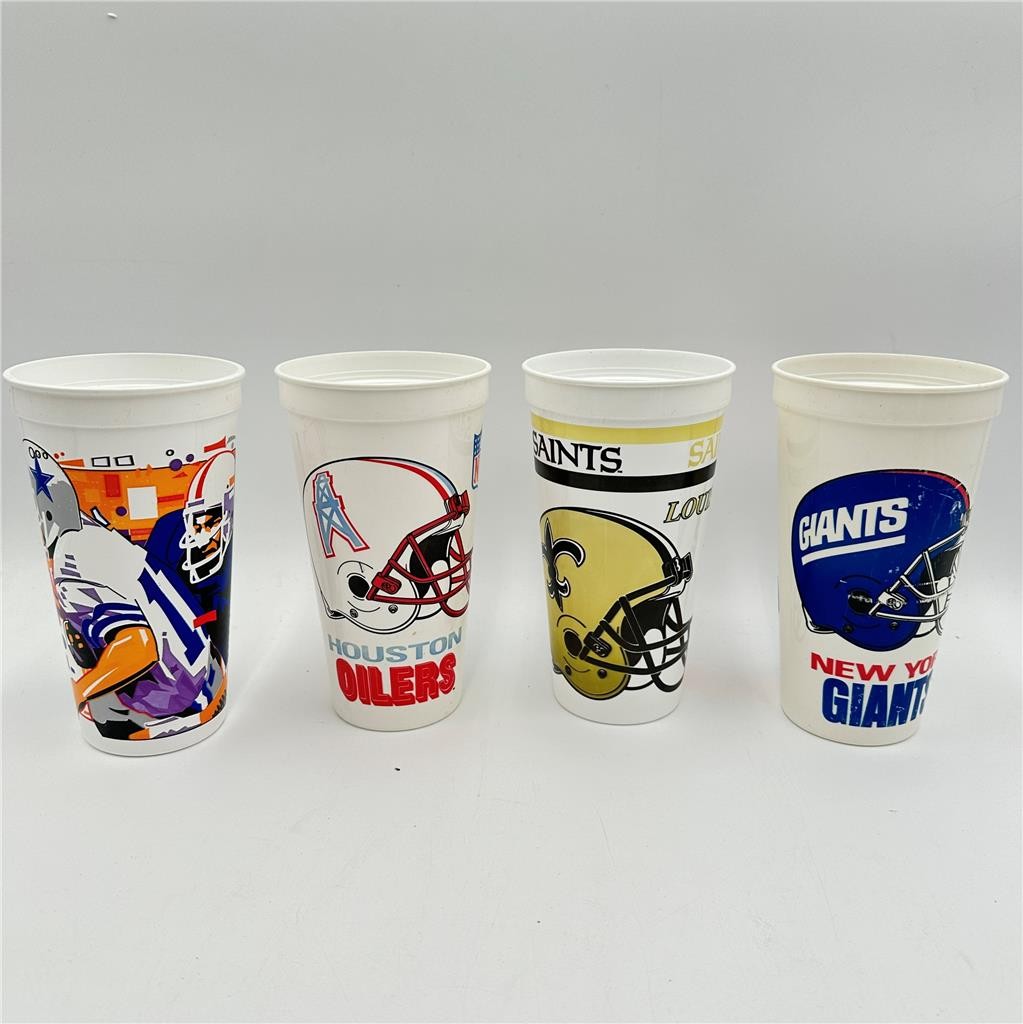 Vtg Lot Of 4 plastic promotional Collectible Cups NFL Football Icee Coca-Cola