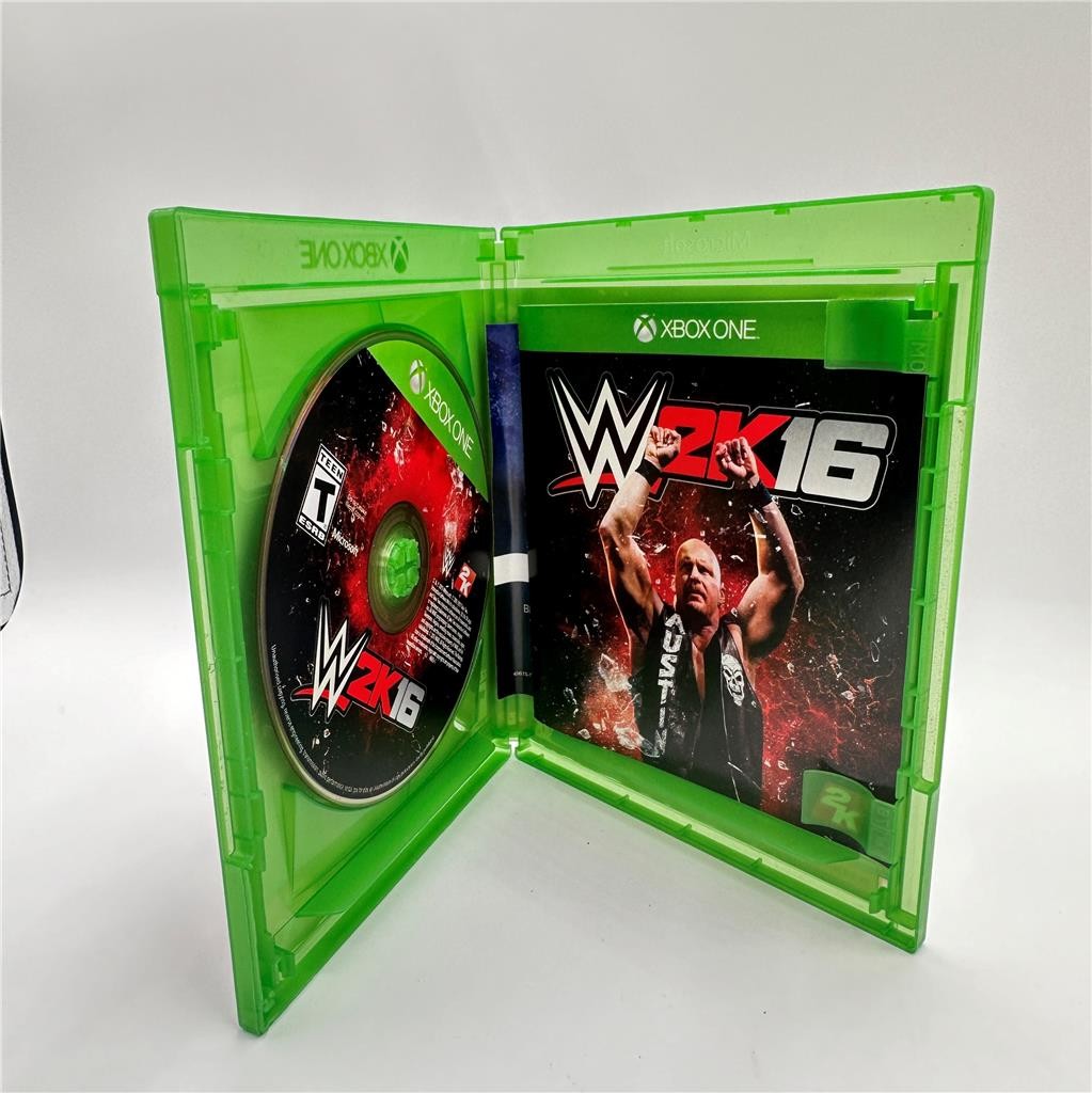 WWE 2K16 (Microsoft Xbox One, 2015)