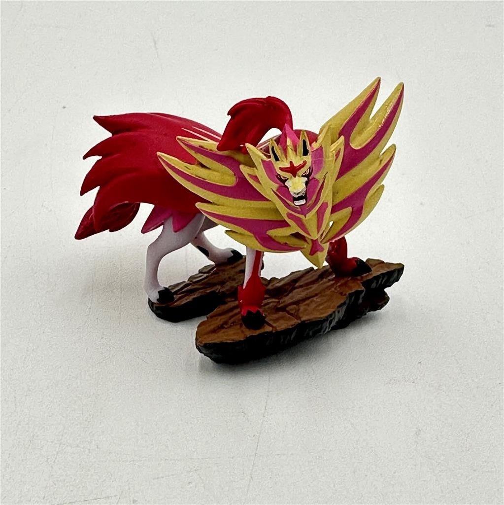 Pokemon Figure Shiny Zamazenta 2023 Collectible Figure 2"