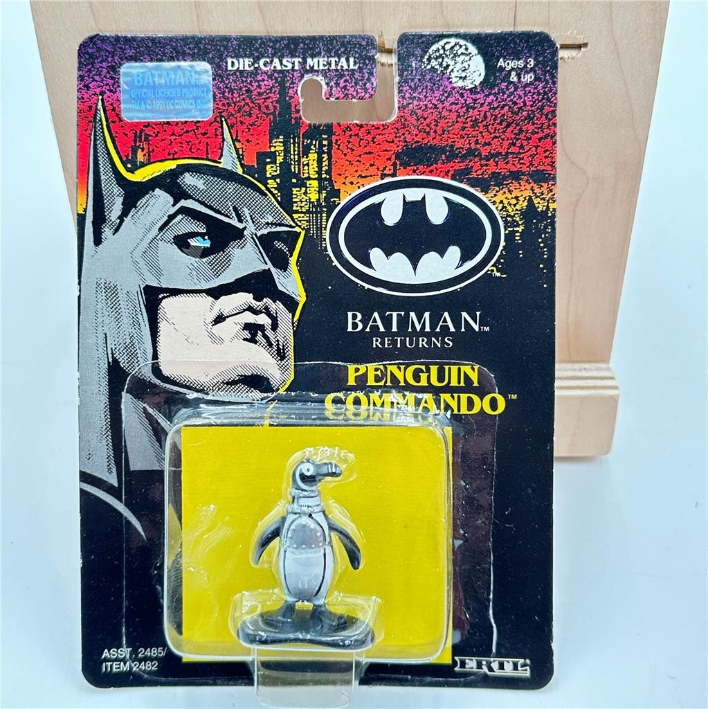 Batman Returns PENGUIN COMMANDO Die-Cast 1992