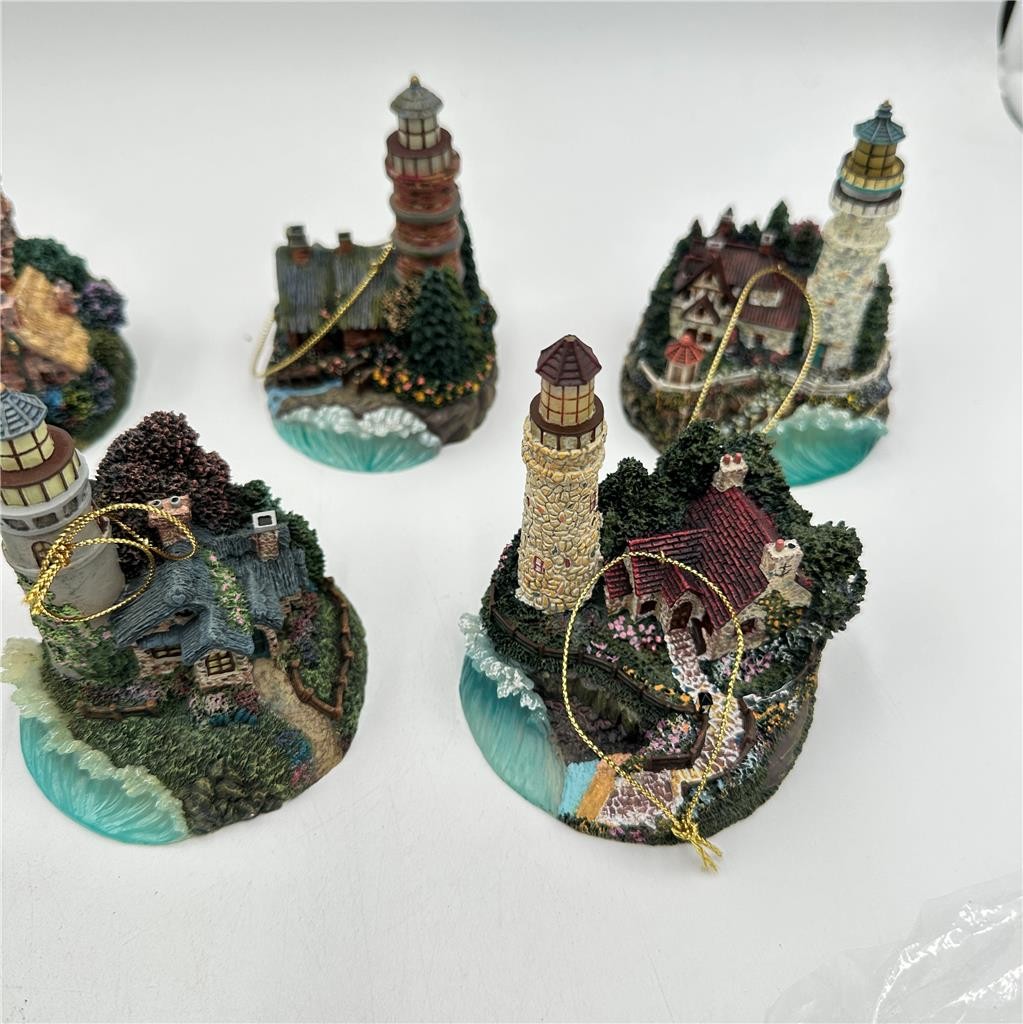 11 Thomas Kinkade Illuminated Lighthouse Collection The Bradford Ed. See Descrip