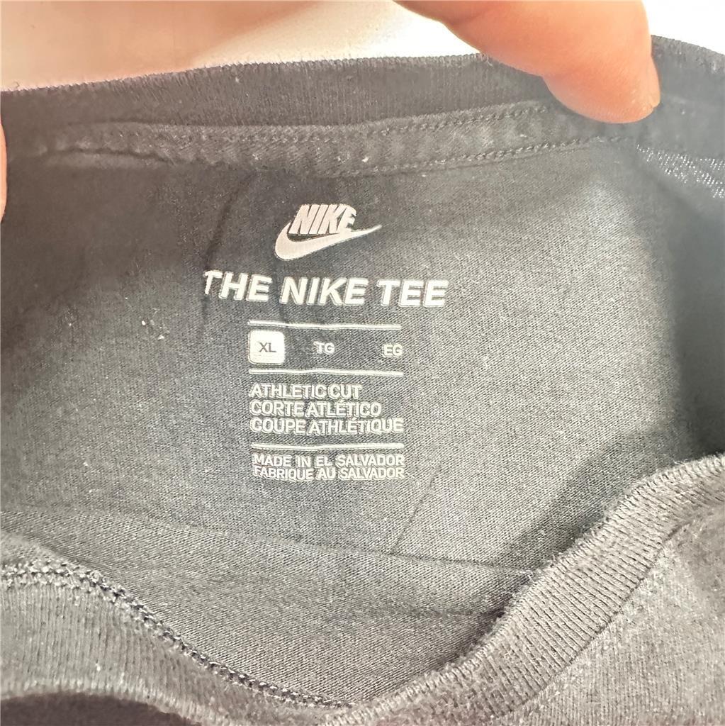 Nike  Just Do It Bkack Tshirt XL B5