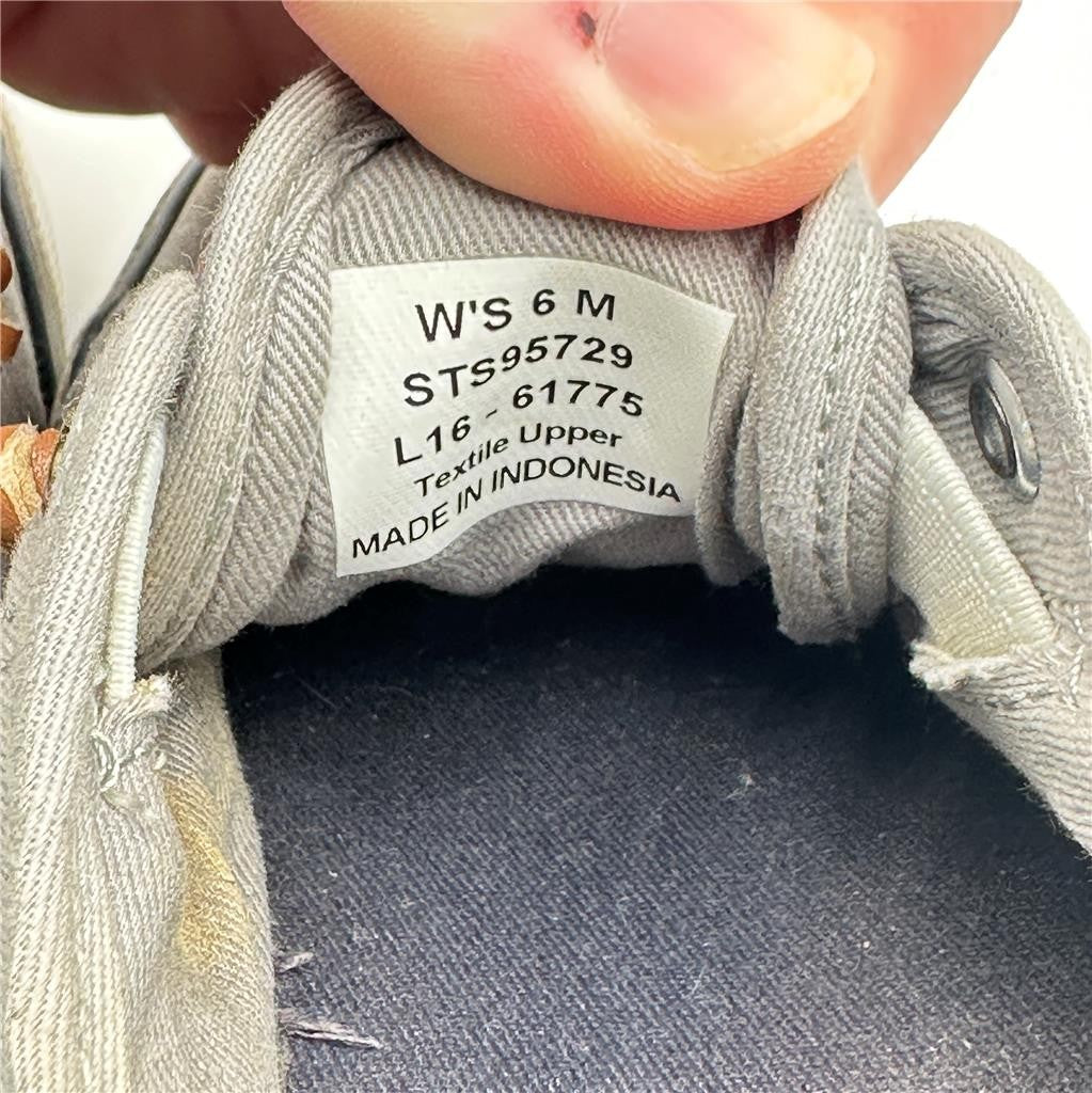 Sperry Top Sider Women's Size 6M Grey Slip on Shoes