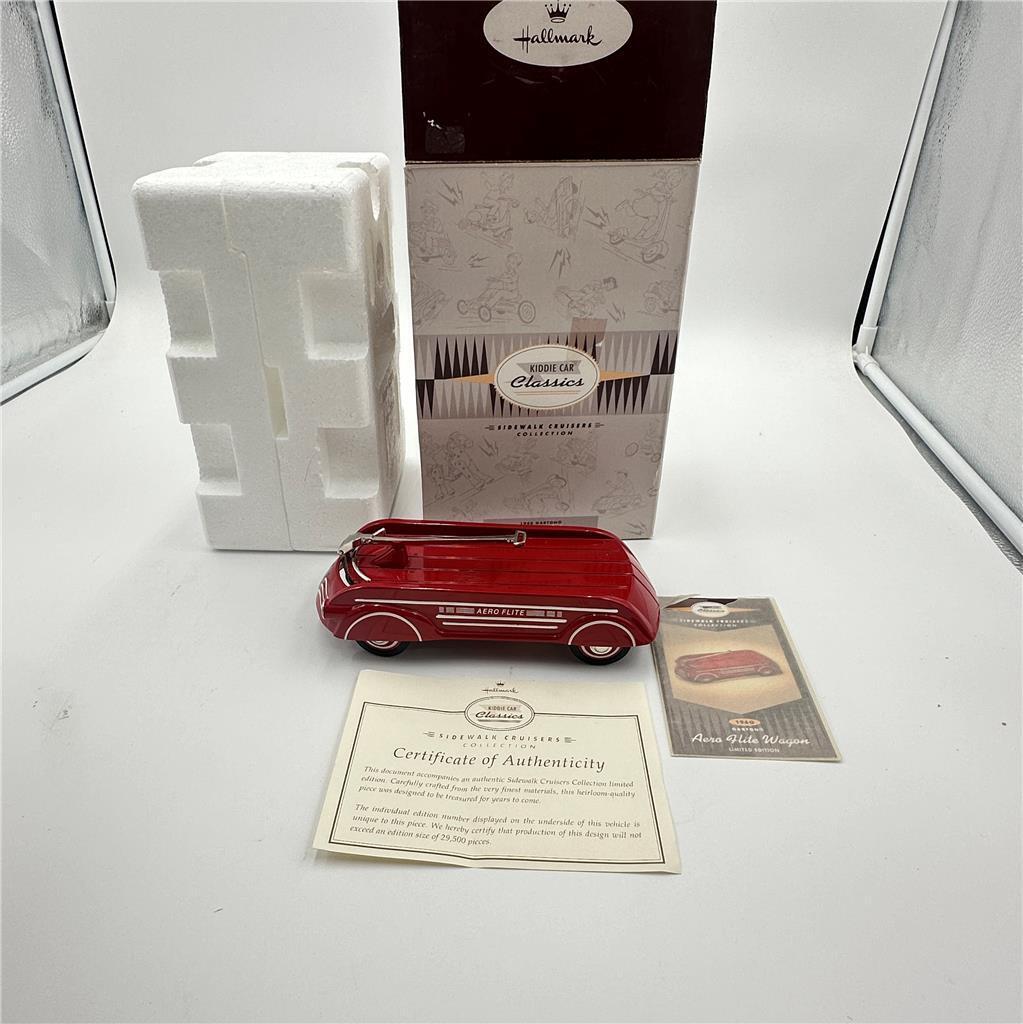 Hallmark Kiddie Car Classics 1940 Garton Aero Flite Wagon Sidewalk Cruisers