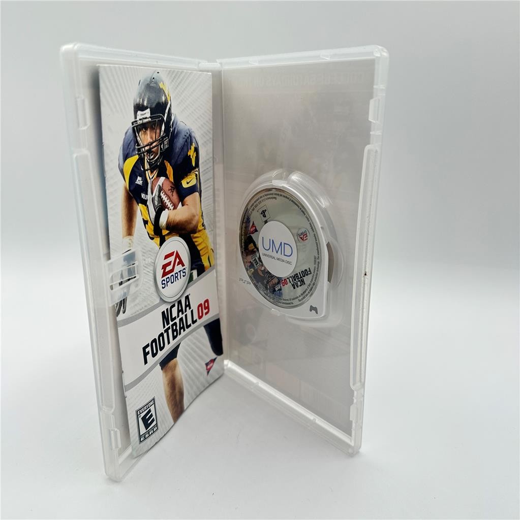 NCAA Football 09 (Sony PSP, 2008)