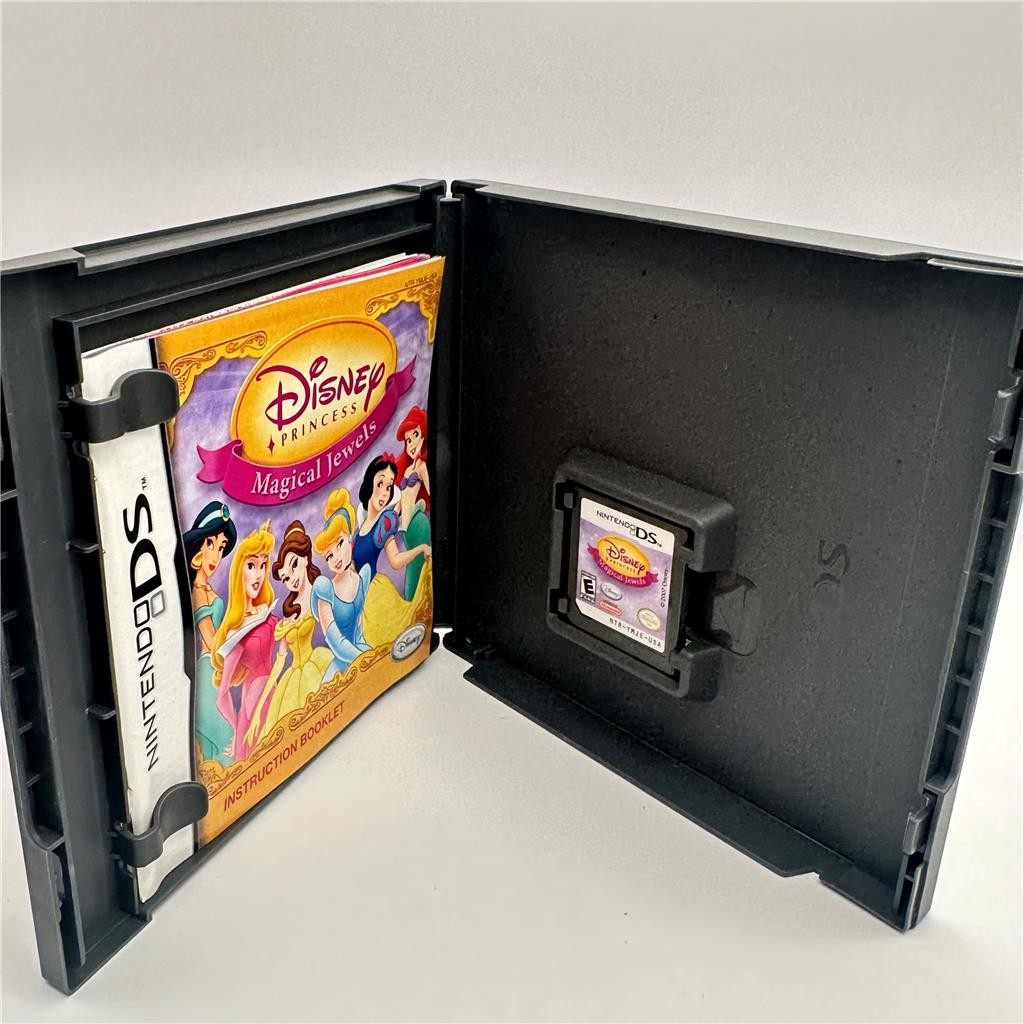 Disney Princess: Magical Jewels (Nintendo DS, 2007)