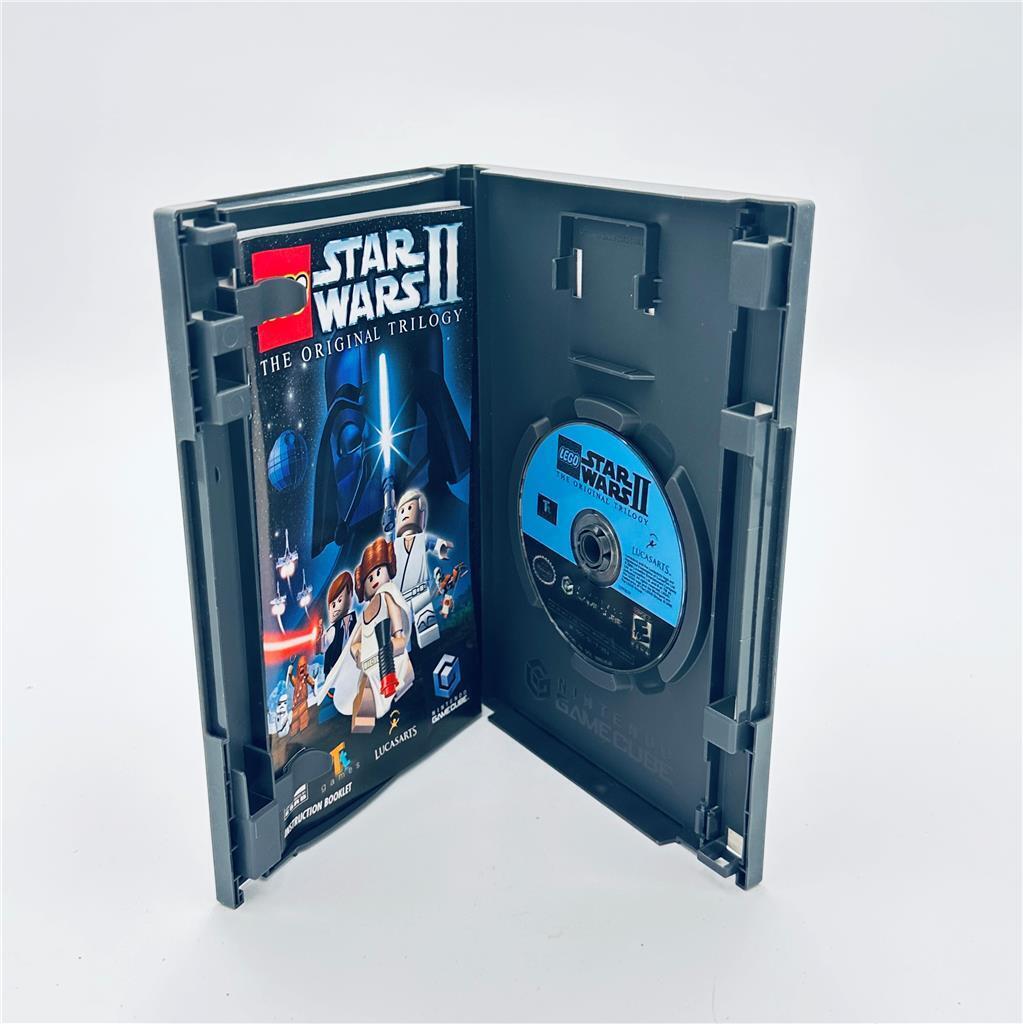 LEGO Star Wars II: The Original Trilogy (Nintendo GameCube, 2006)