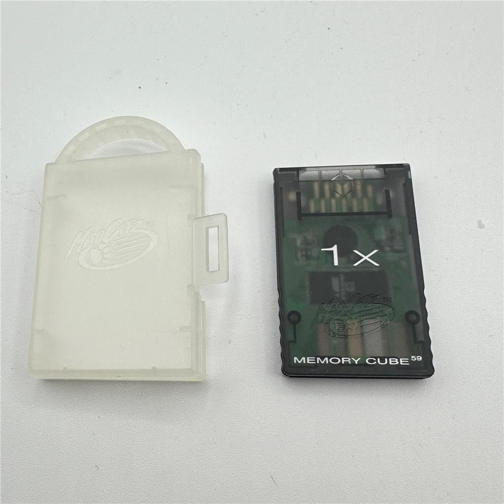 1x Mad Catz Smoke Gray Memory Cube Card Nintendo GameCube