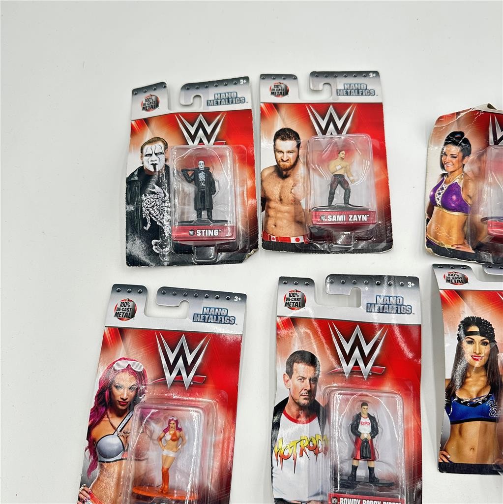 Lot of 13 Nano Metalig WWE Die Cast Figures Jada Toys Approximately 2"