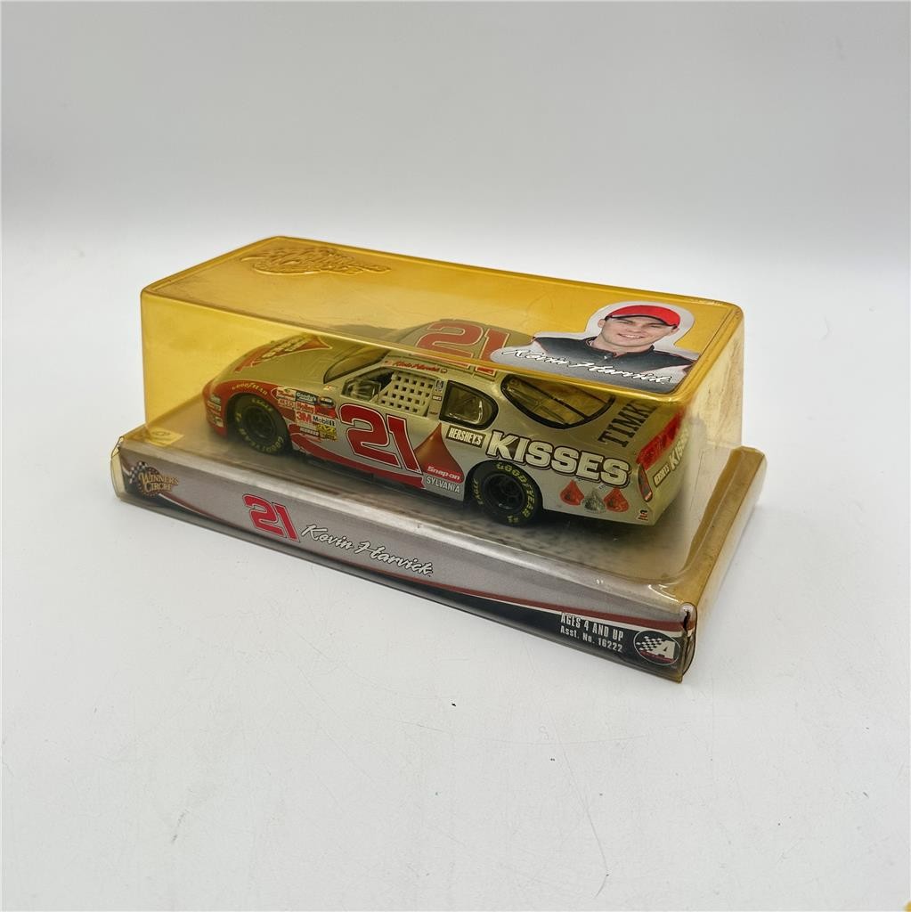 2004 Winners Circle Kevin Harvick #21 Hershy's Kiss  Nascar Die Cast  16222