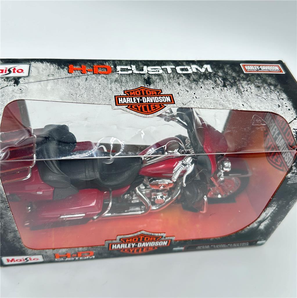 Maisto Harley-Davidson Motorcycles 2013 FLHTK Electra Glide Ultra Limited