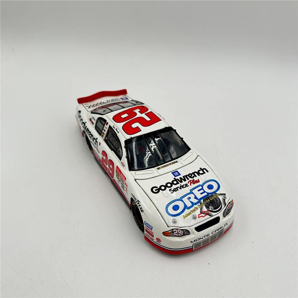 2001 Kevin Harvick #29 GM Good Wrench/Oreo Nascar Die Cast