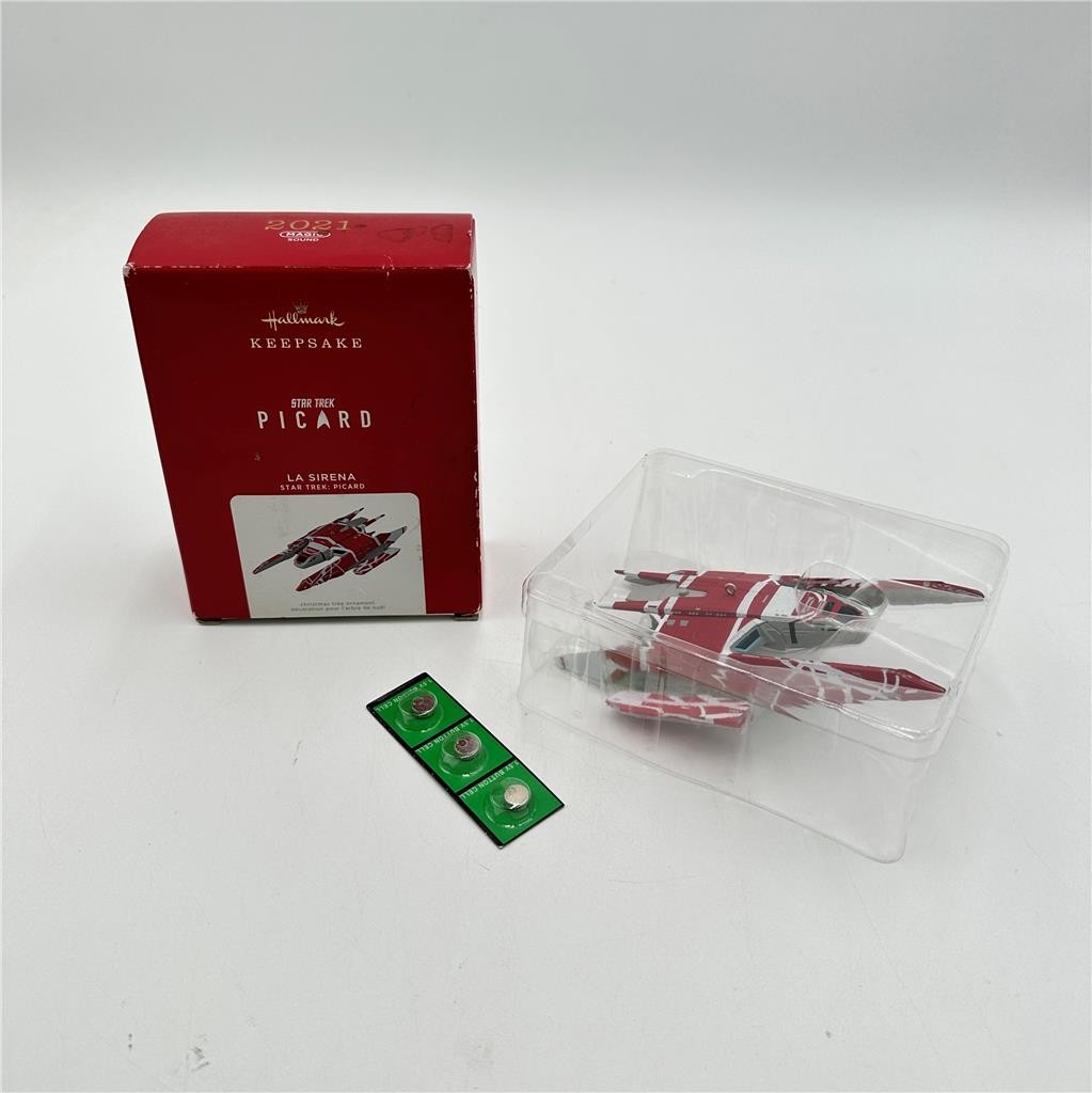 Hallmark Christmas Ornament 2021 LA SIRENA Star Trek Picard Batteries included