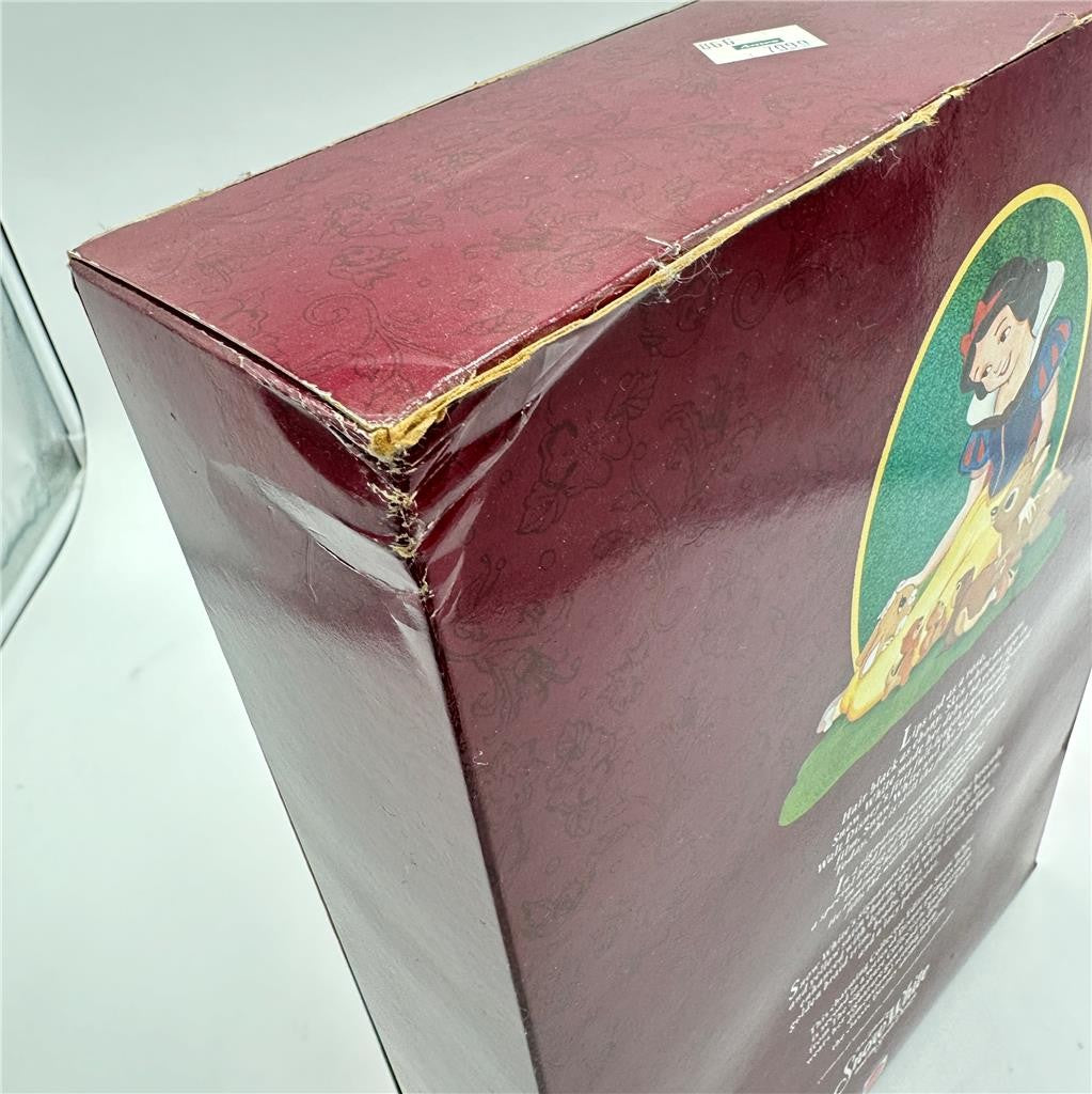 Mattel 1997 Disney's Snow White and the Seven Dwarfs 60th Anniversary 17761