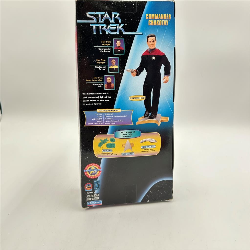 VINTAGE Star Trek Commander Chakotay 9" Action Figure 1997 Playmates