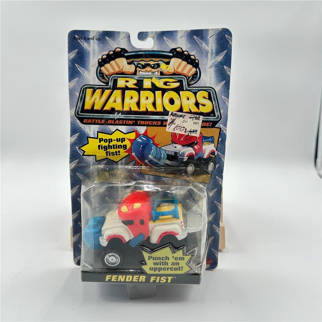 Rig Warriors Fender Fist 1998 Galoob Trucks  Pop -Up Fighting Fist