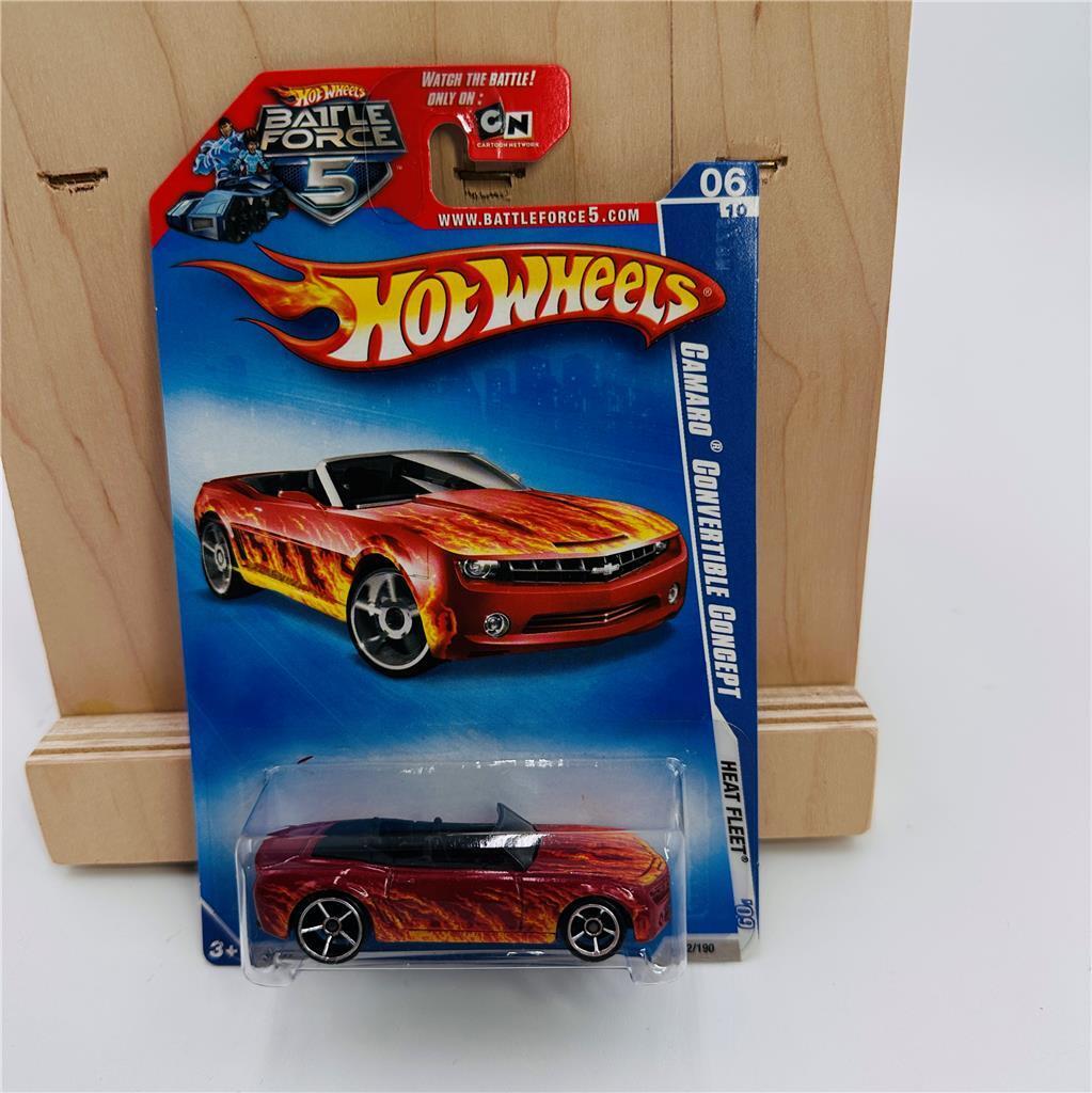 HOT WHEELS  2009 HEAT FLEET SERIES CAMARO CONVERTIBLE CONCEPT Red with Flames