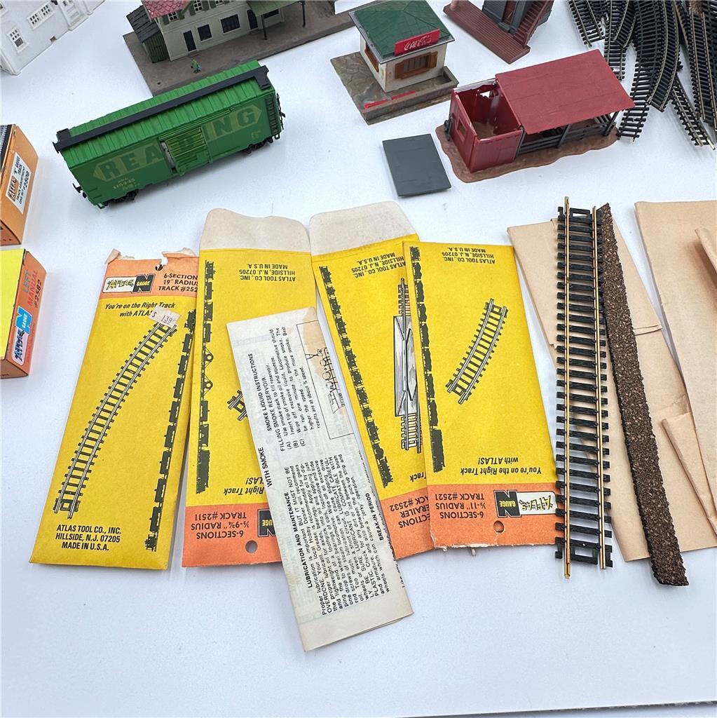 Lot of Model Trains, Tracks and Buildings Please See Pictures