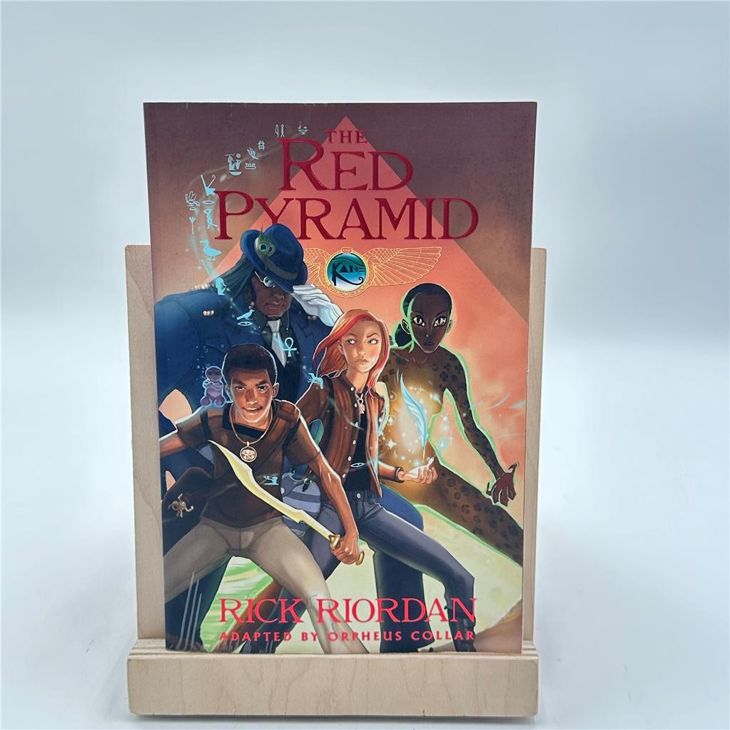 The Red Pyramid: The Graphic Novel (Kane Chronicles) by Riordan, Rick