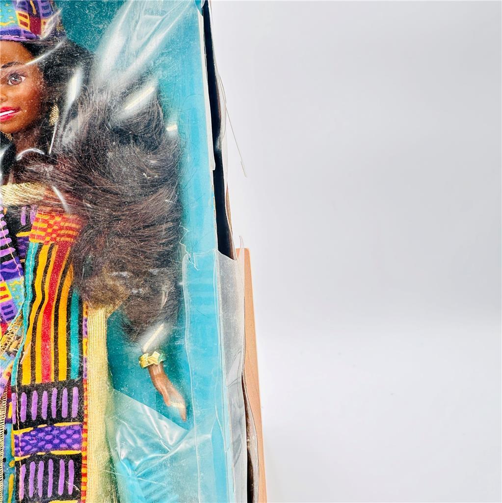 1994  African-American Collection Doll Asha Friend of Barbie / Mattel 12676