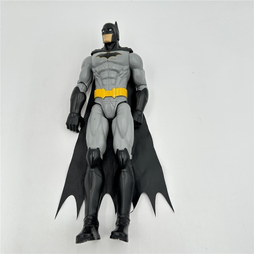 DC Comics Collectible Batman Action Figure #67800 11" Poseable