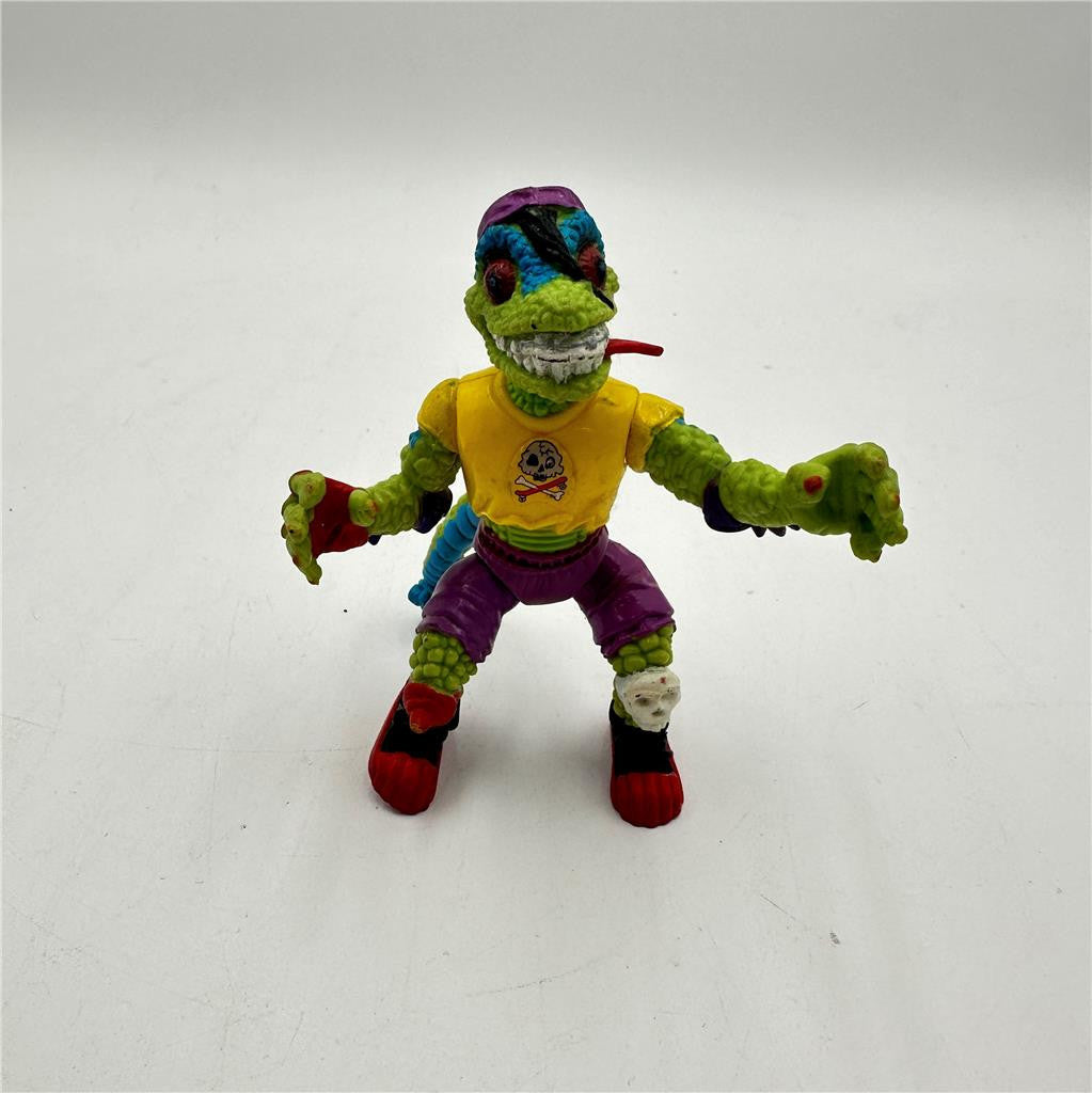Vintage 1990 Playmates TMNT Mondo Gecko Action Figures