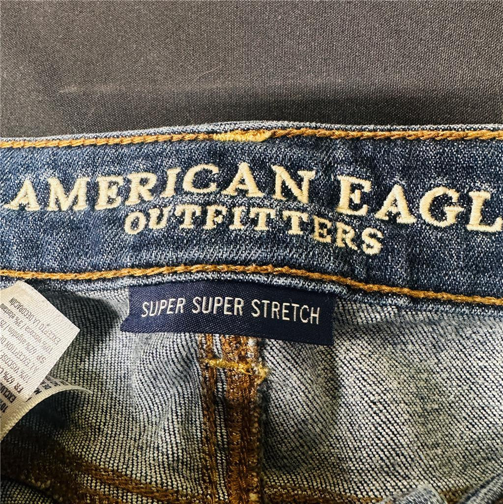 American Eagle Outfitters Sz 4 Skinny Jeans Super Super Stretch Soft Dark Denim