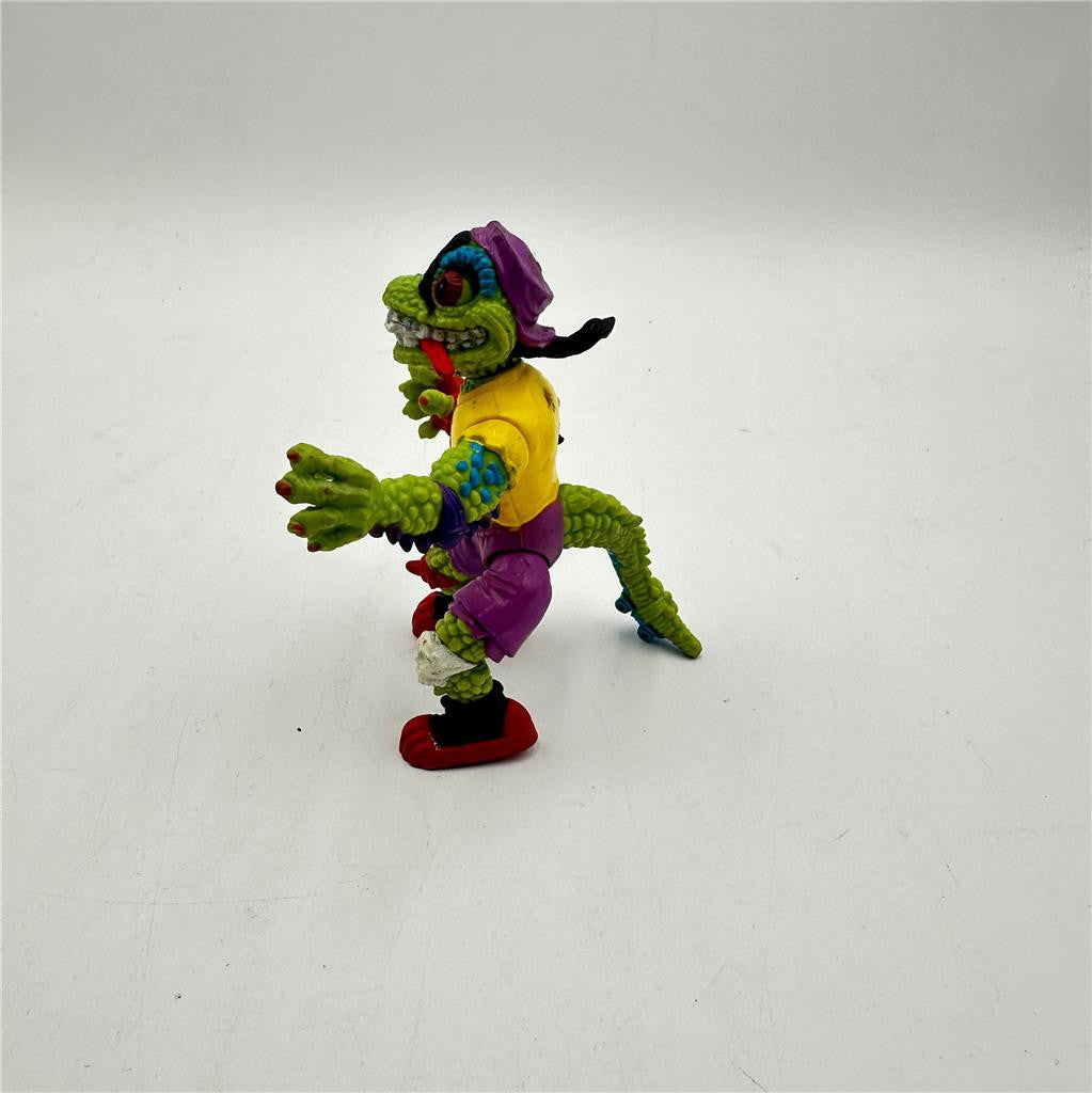 Vintage 1990 Playmates TMNT Mondo Gecko Action Figures