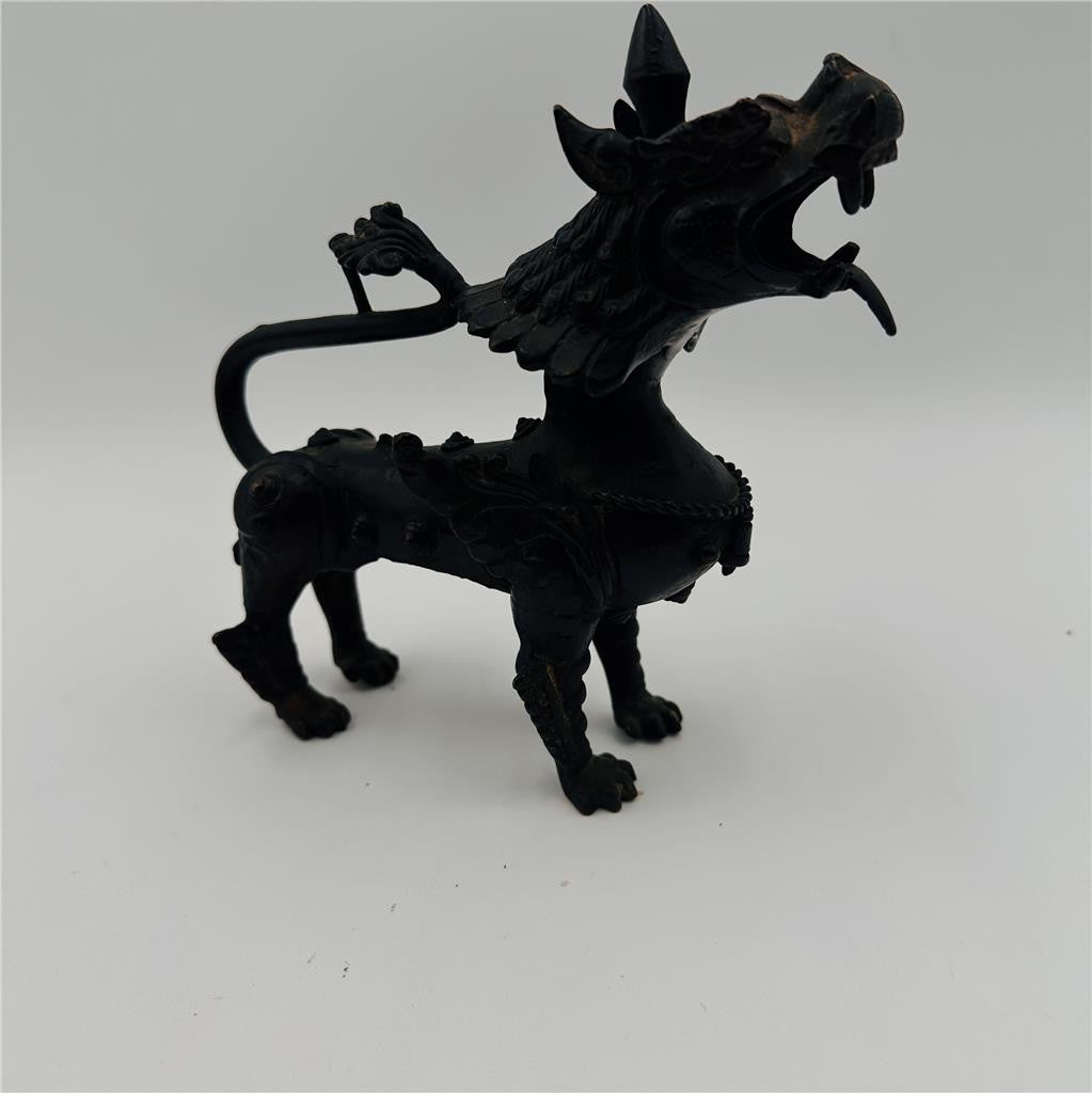 VINTAGE Metal CHINESE FOO DOG STATUE