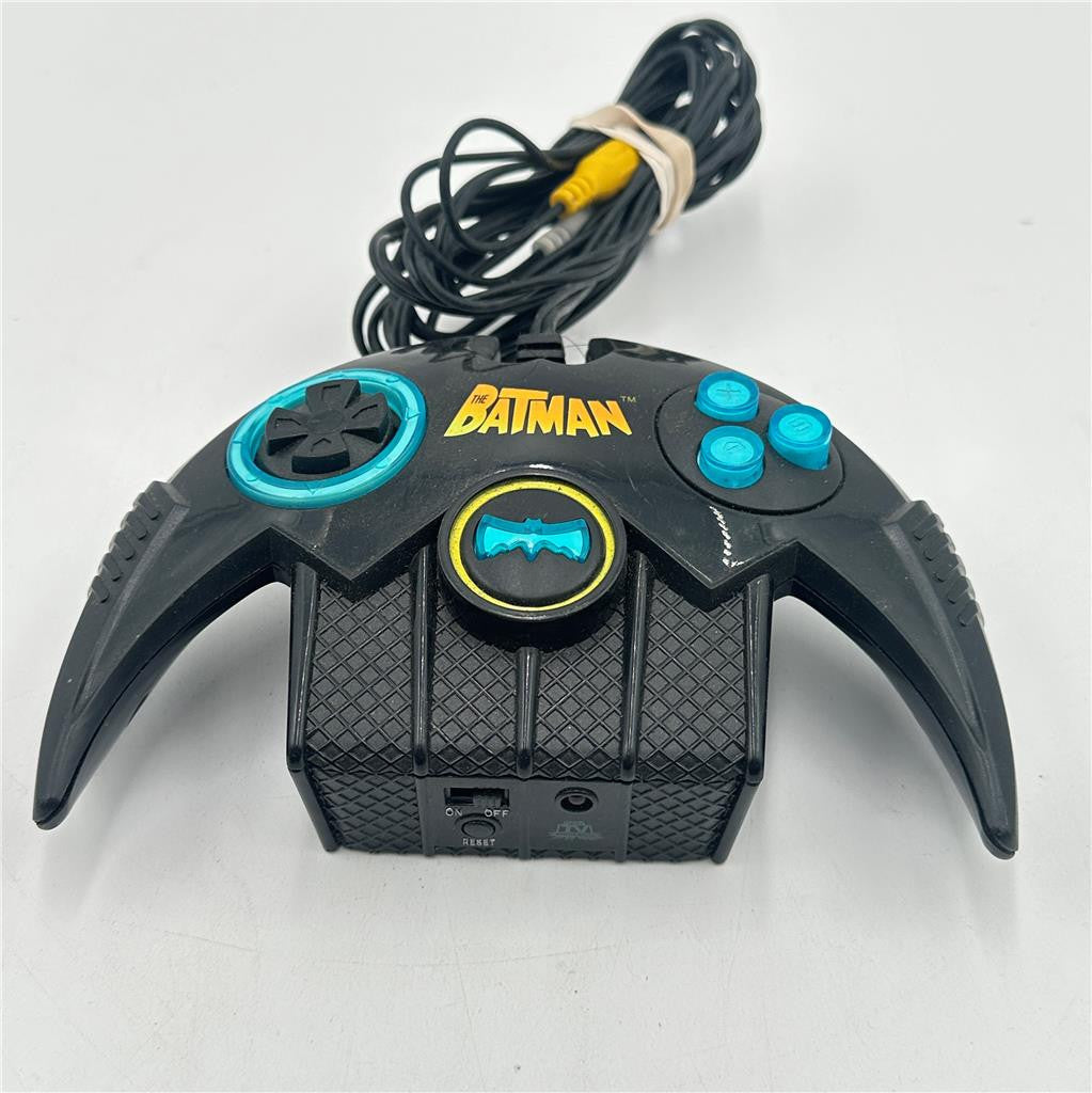 2004 Jakks Pacific Plug and Play The Batman Handeld Video Game Controller