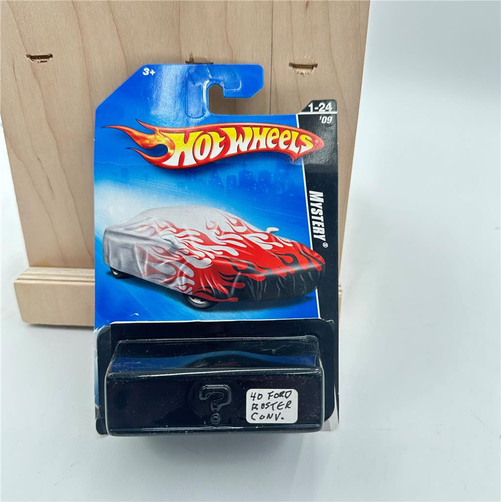 Hot Wheels Mystery Car 1-24 '09 Opened