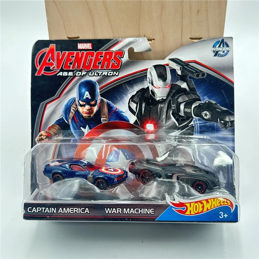 2014 Hot Wheels Marvel Avengers Age of Ultron Captain America and War Machine
