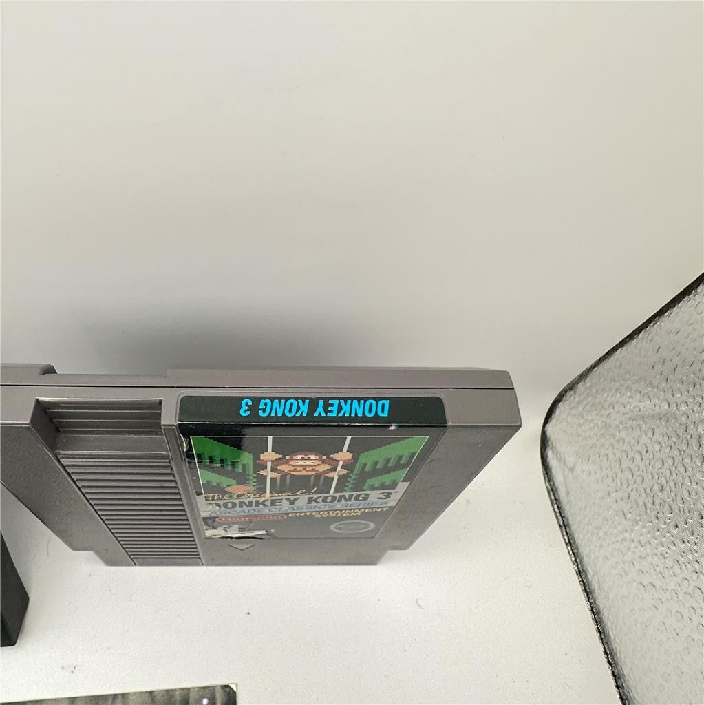 Donkey Kong 3 (1986) [5 Screw] with manual