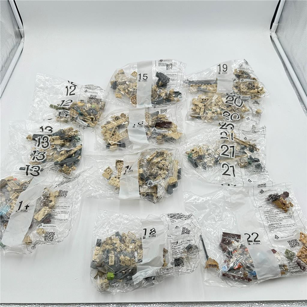 LEGO Harry Potter: Hogwarts Castle  (76419) Damaged Open Box Compleate